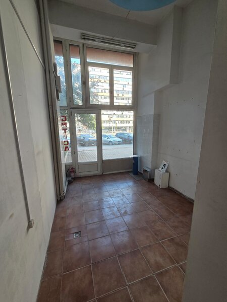 Sos. Stefan cel Mare, Bucur Obor spatiu comercial